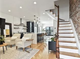 28 F St, South Boston, MA 02127