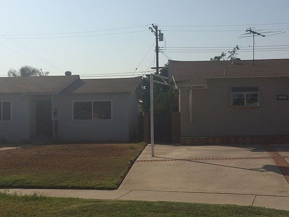 3rd image of 1039 Cabana Ave