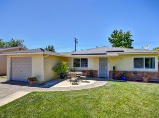 913 Hampton Rd, Sacramento, CA 95864