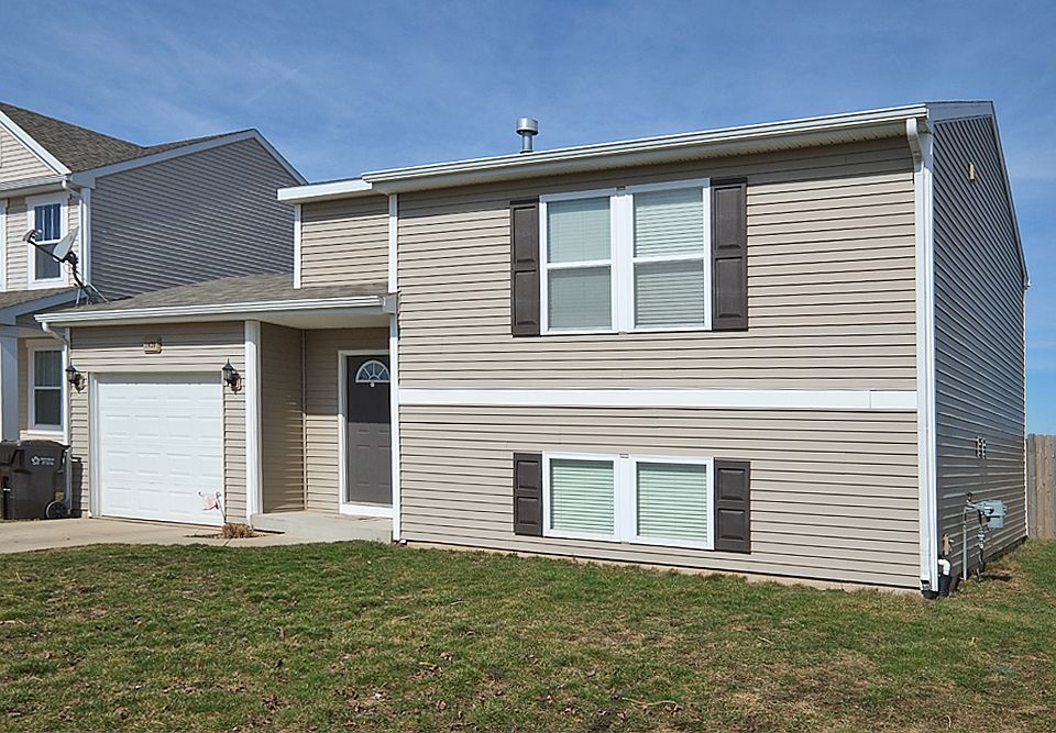 1st image of 1420 Gardner Pond Ln