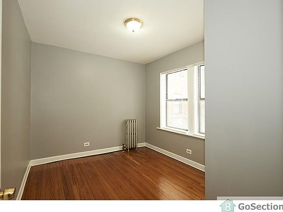 2nd image of 6849 S Clyde Ave APT 1B