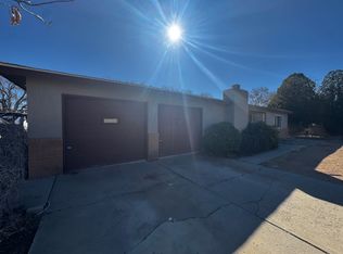 410 Solar Rd NW, Albuquerque, NM 87107