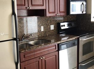 828 SW 2nd St APT 1, Miami, FL 33130