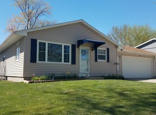1064 Knollcrest Dr, Fort Dodge, IA 50501