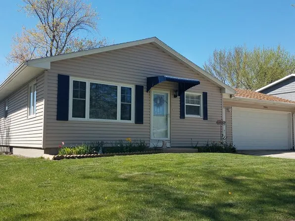 1064 Knollcrest Dr, Fort Dodge, IA 50501
