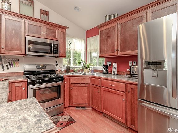 4th image of 25224 159th Street Ct E