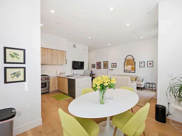399 E Del Mar Blvd #103 — Photo 34