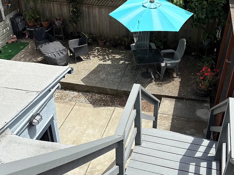 1053 Oak St #201 — Photo 13