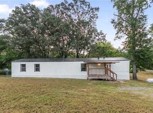 107 Landing Dr NW, Calhoun, GA 30701