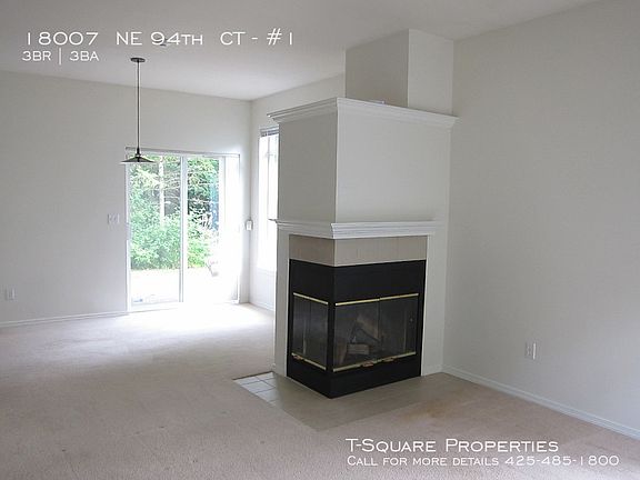 4th image of 18007 NE 94th Ct Unit 1