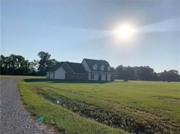 1572 Highway 457, Lecompte, LA 71346