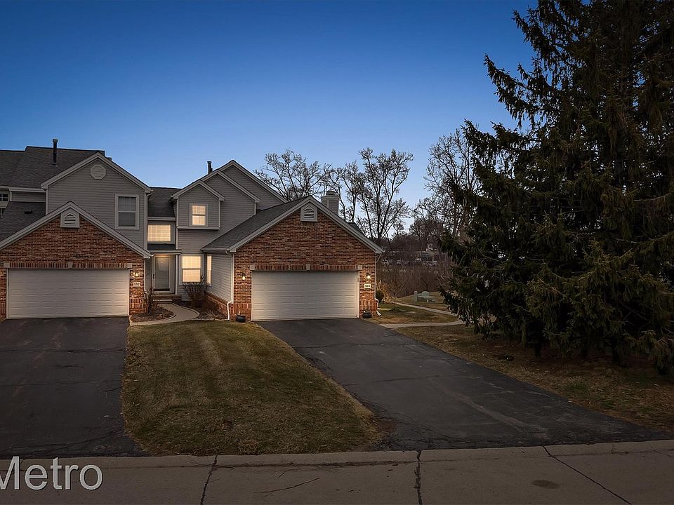 1st image of 5914 Creekside Dr #78