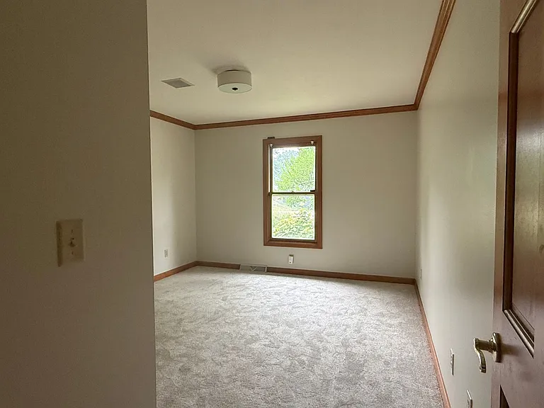 5201 Karrington Dr — Photo 11