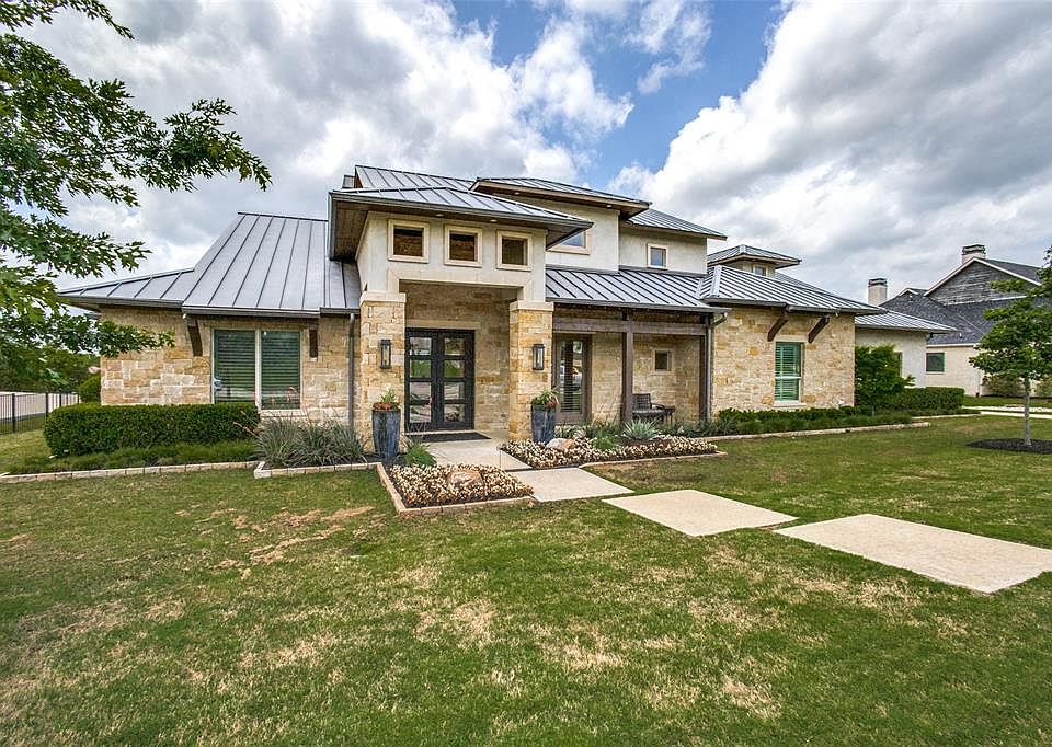 1st image of 233 Bristol Ct