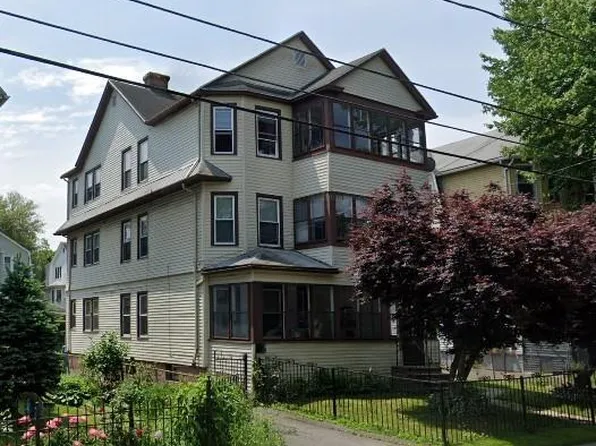 39 Arnold Street, Hartford, CT 06106