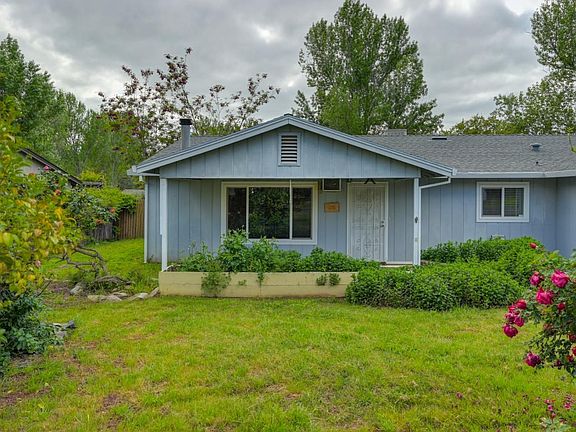 2nd image of 874 Feather Dr