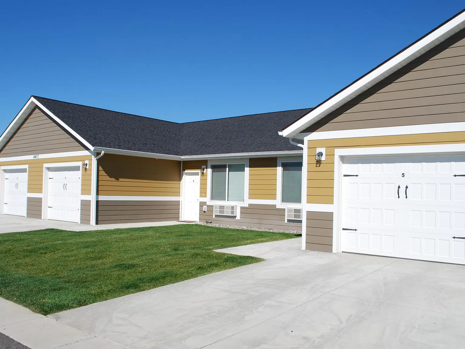 Wheatbaker Patio Home Apartments — Photo 2