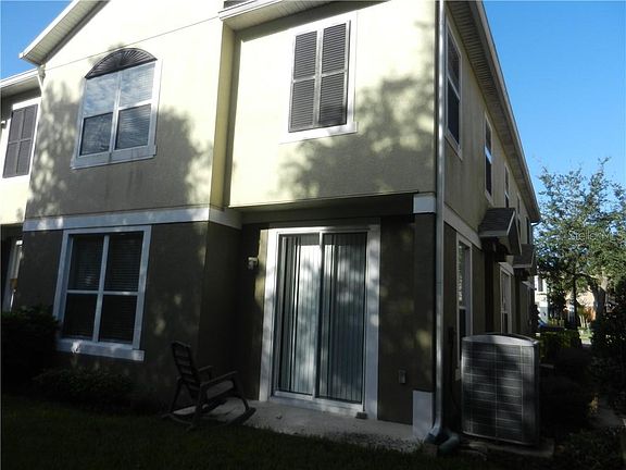 2nd image of 1478 Broken Oak Dr #B