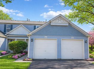 2624 Prairieview Ln S, Aurora, IL 60502