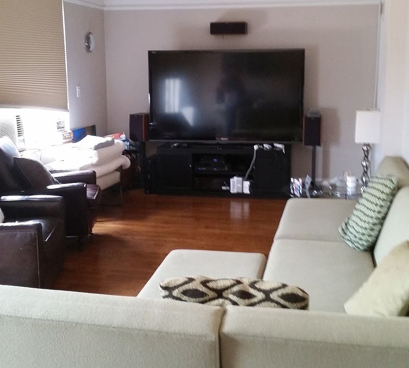 2nd image of 211 W 106th St APT 3B