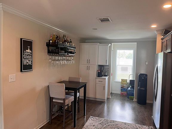 4th image of 4441 S BEVERLEE Court E #180