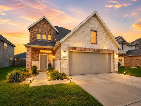 6126 Prince Place Dr, Rosenberg, TX 77471