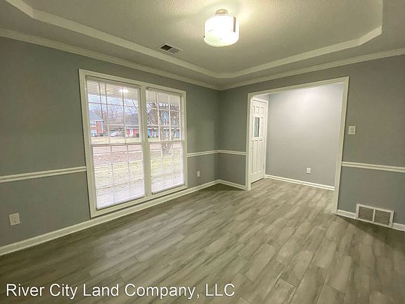 3rd image of 4359 Winding Hollow Way