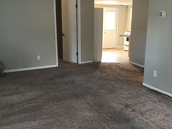 4th image of 109 W 24th Ave