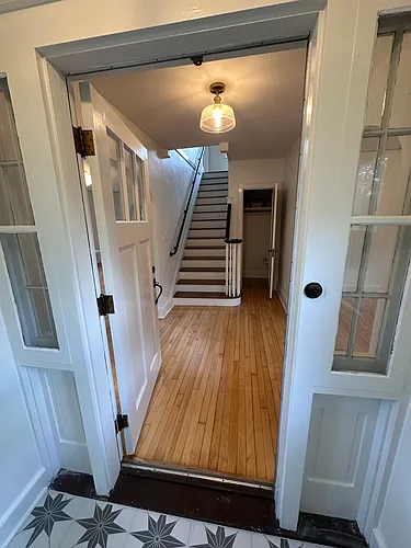 321 Roosevelt Ave Photo 1