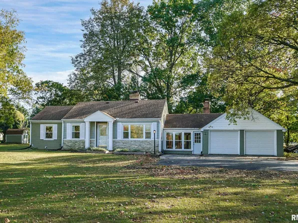 1634 W Alta Rd, Peoria, IL 61615