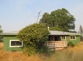 4584 Smokey Ln, Springdale, WA 99173