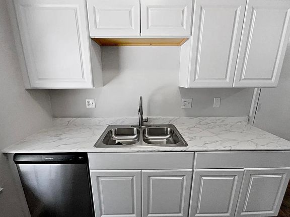 5th image of 32312 Lone Oak Dr