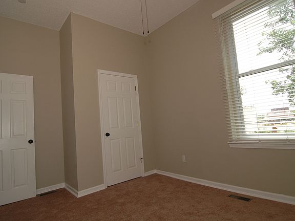 5th image of 4331 Gibson Ave
