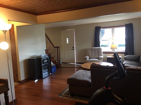 5th image of 309 W Sherman Ave