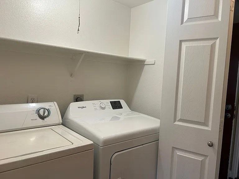 Corona Pointe Resort — Photo 129