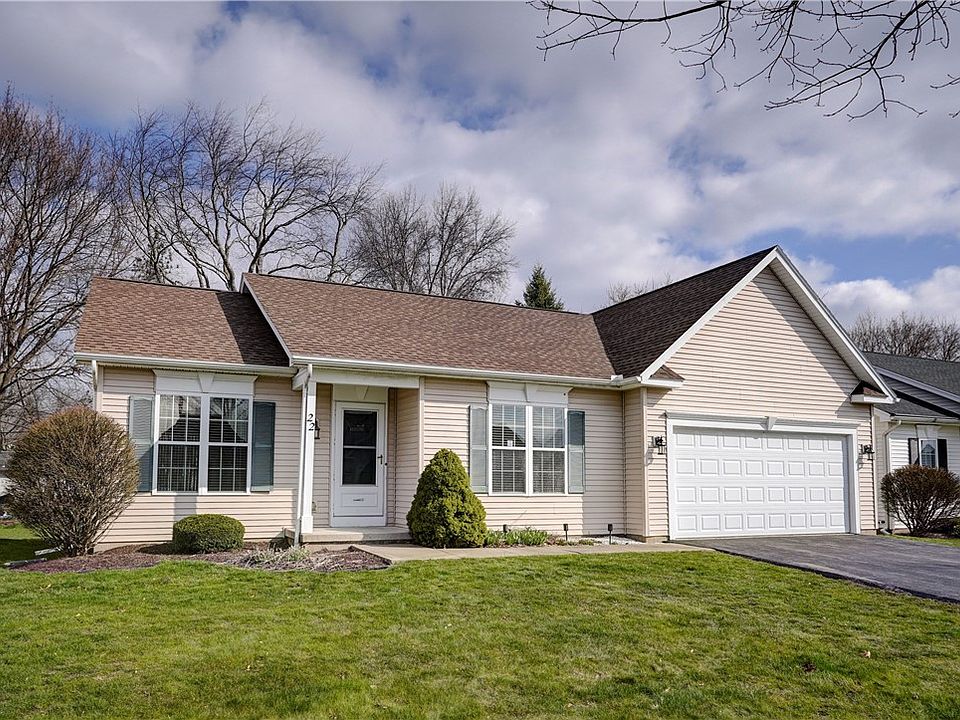 1st image of 22 Shirleen Dr