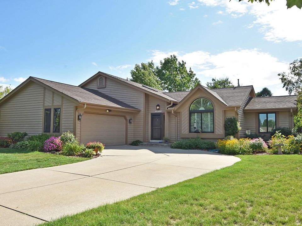 1st image of N105W16173 Brook Hollow COURT