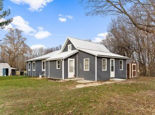 20881 160th Ave, Big Rapids, MI 49307