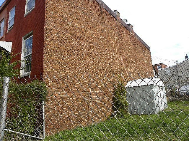 2nd image of 3003 Elm Ave