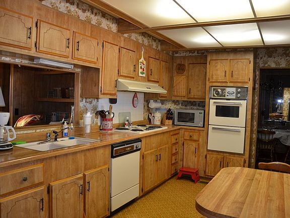 5th image of 580 W Willow Dr