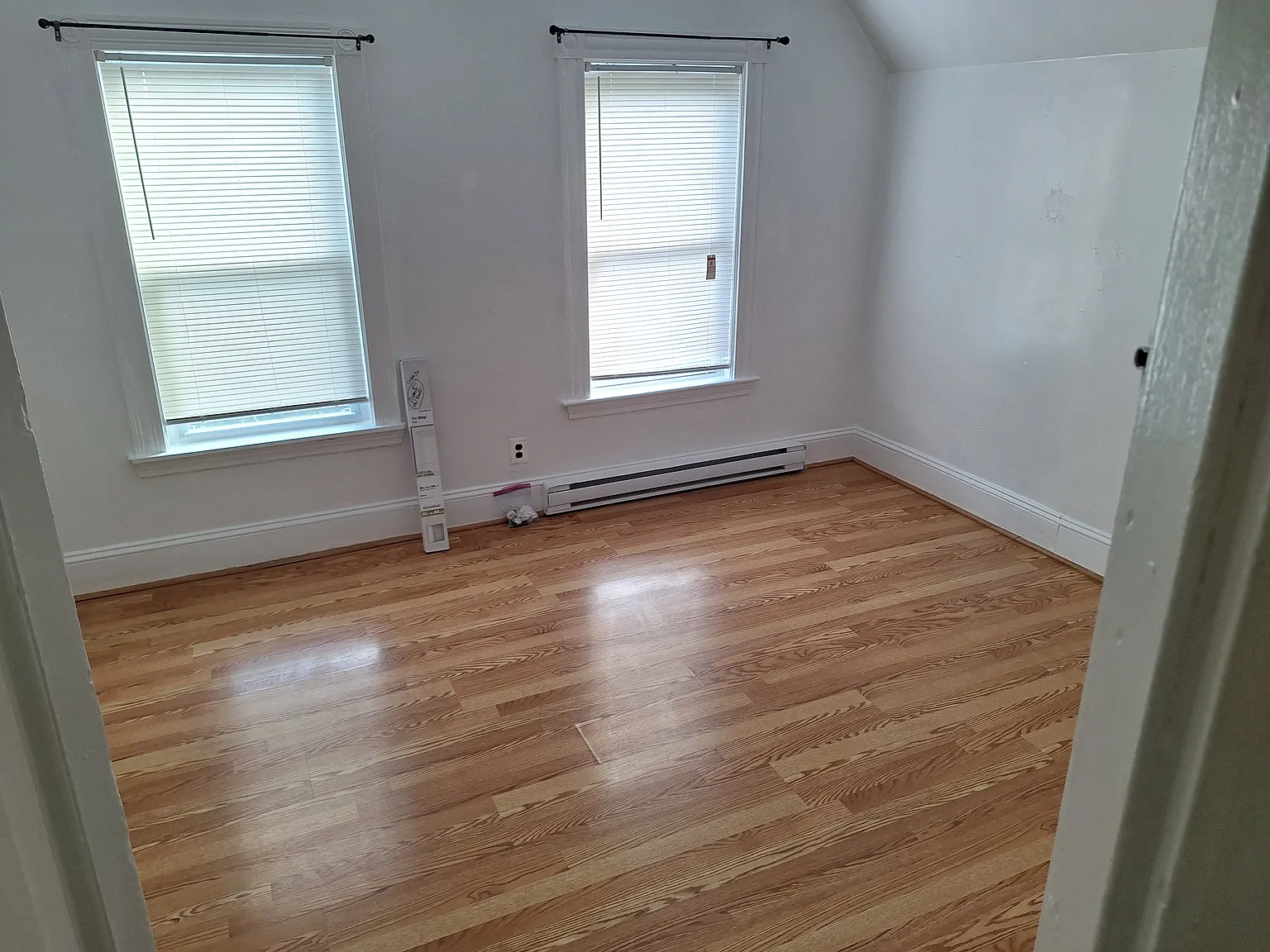 2 bed, 690 sqft, $2,200 — Photo 4
