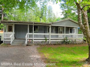 8635 Golden Valley Dr, Maple Falls, WA 98266