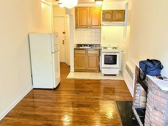 2nd image of 515 E 83rd St #4D