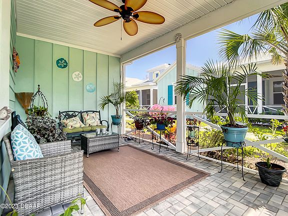 3rd image of 524 Landshark Blvd