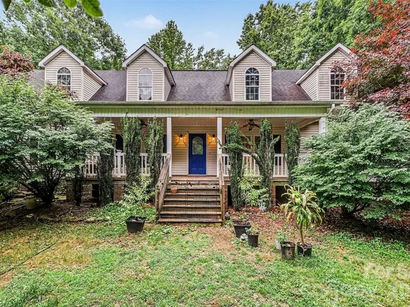 5879 Gold Hill Rd E, Gold Hill, NC 28071