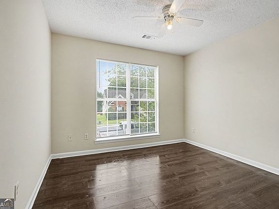 4th image of 4824 Buchli Ln