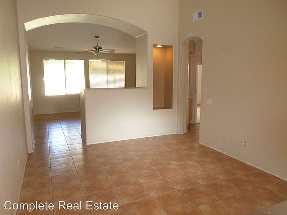 3rd image of 37775 Alder Ct