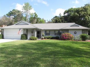 56 Sycamore Cir, Homosassa, FL 34446