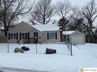 6914 N 31st Ave, Omaha, NE 68112