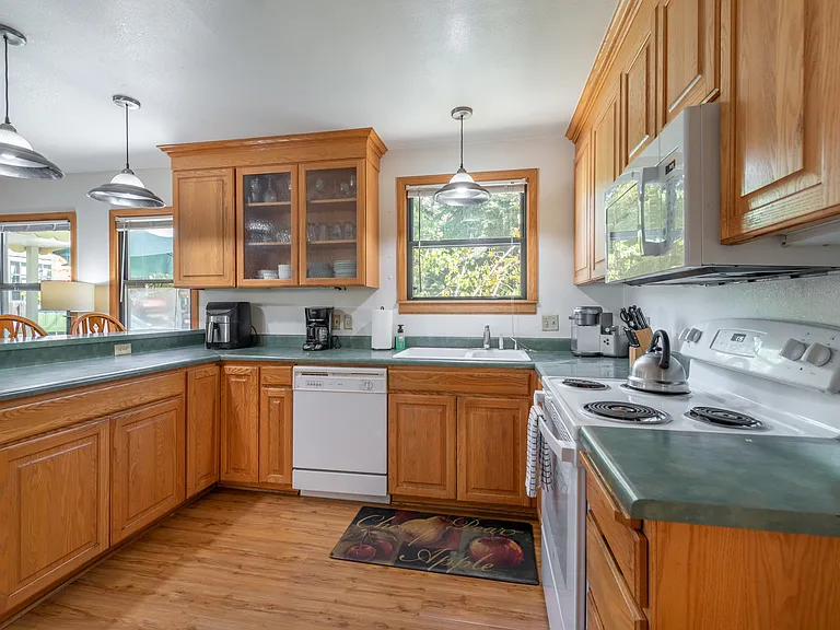 8132 Steelhead Ave — Photo 11